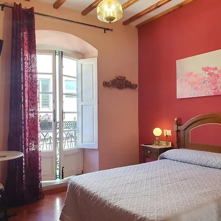 Гостевой дом Casa Bracamonte - Casa Historica Con Encanto Мондоньедо